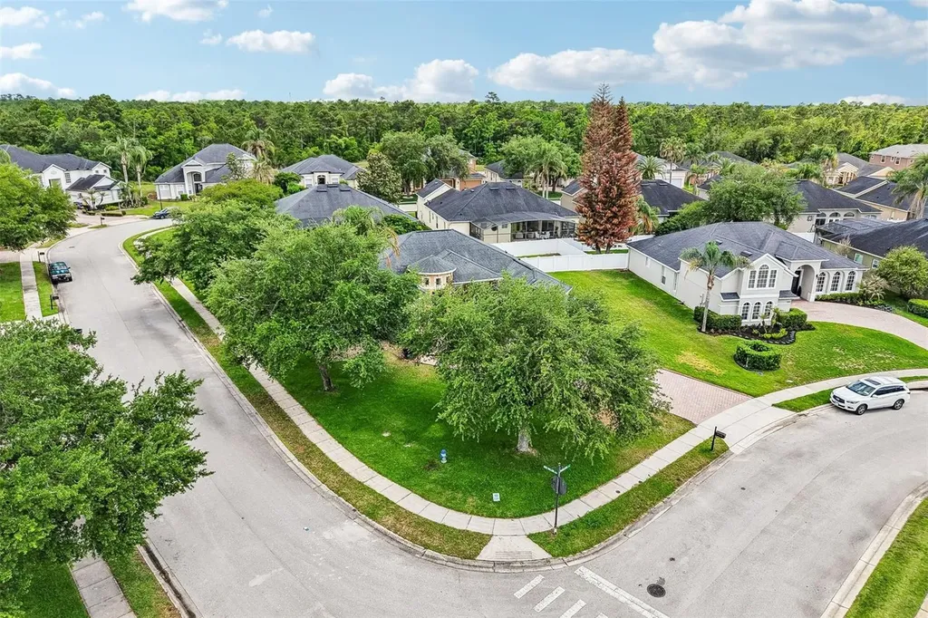 910 Parasol Place Oviedo FL 32766