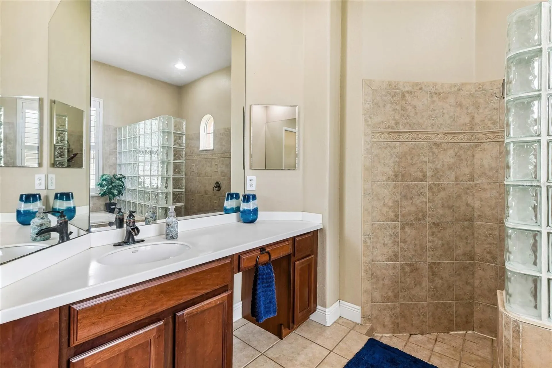 910 Parasol Place Oviedo FL 32766