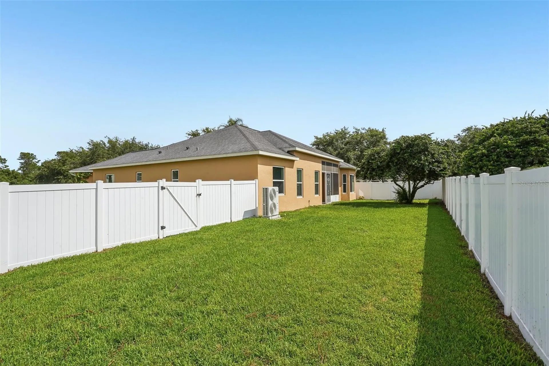 910 Parasol Place Oviedo FL 32766