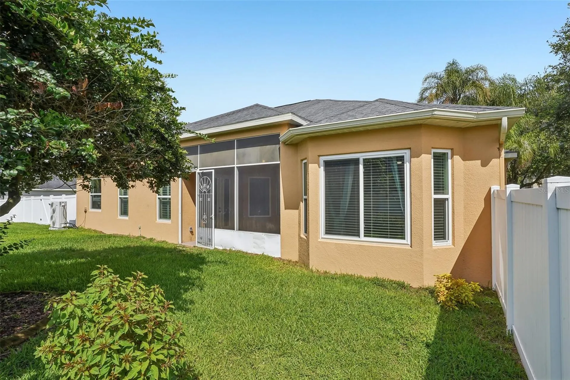 910 Parasol Place Oviedo FL 32766