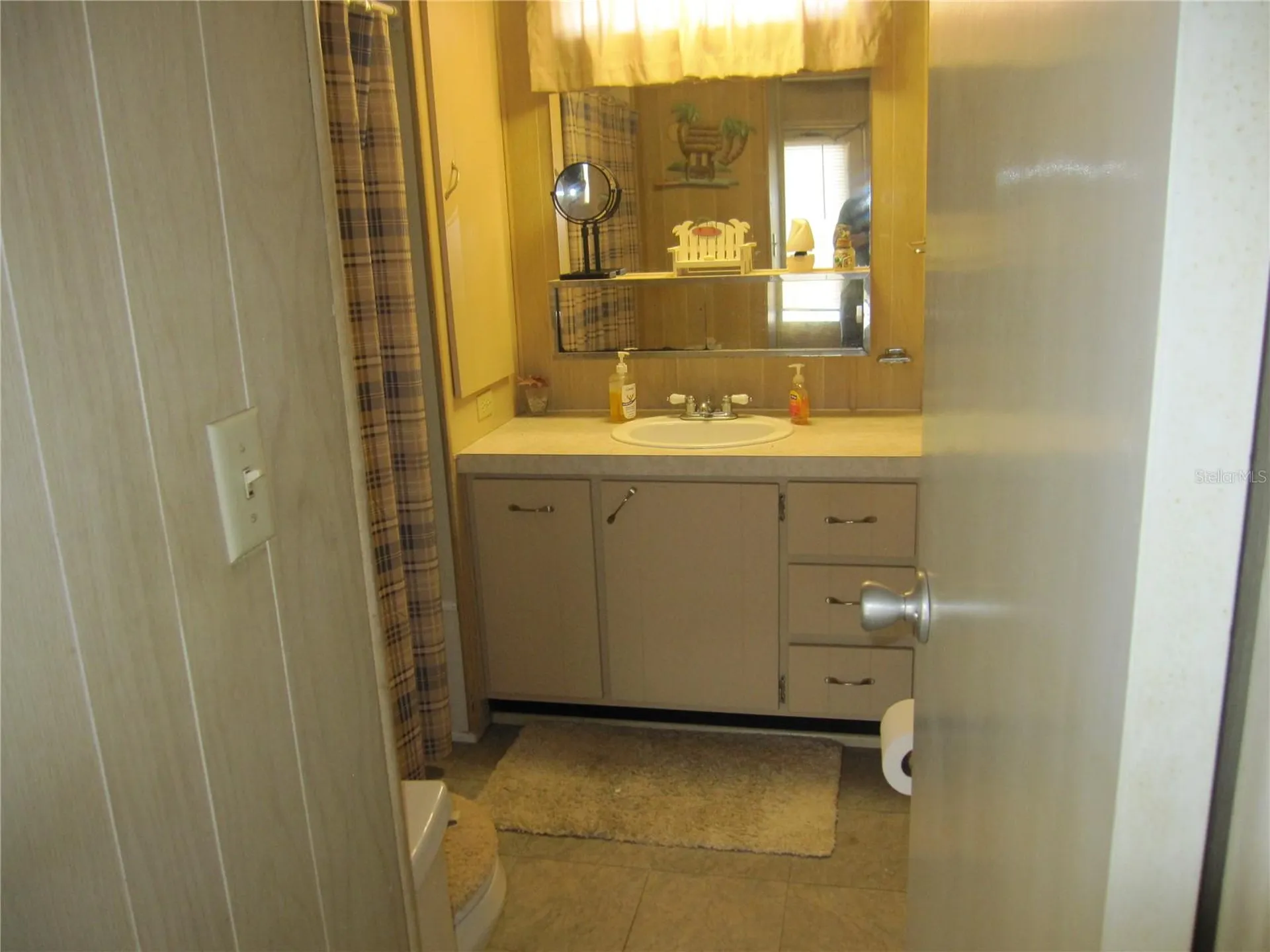 39015 Hillcrest Drive Zephyrhills FL 33542
