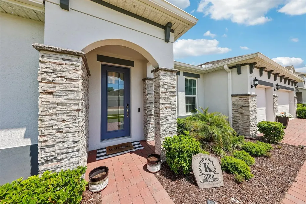 6100 Sierra Crown Street Mount Dora FL 32757