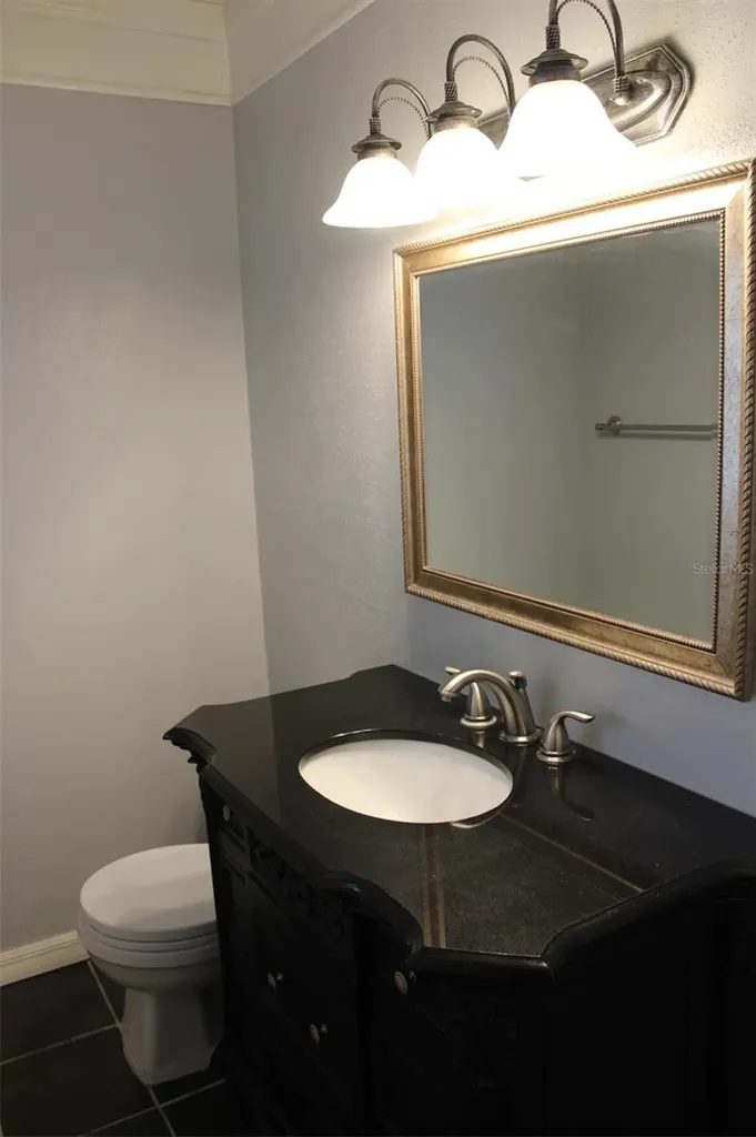 102 Amigos Road Debary FL 32713