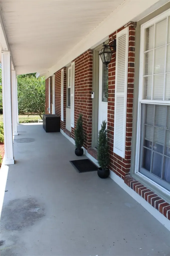 102 Amigos Road Debary FL 32713