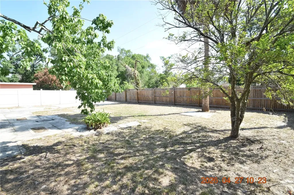 3667 Sugarcreek Drive Tampa FL 33619