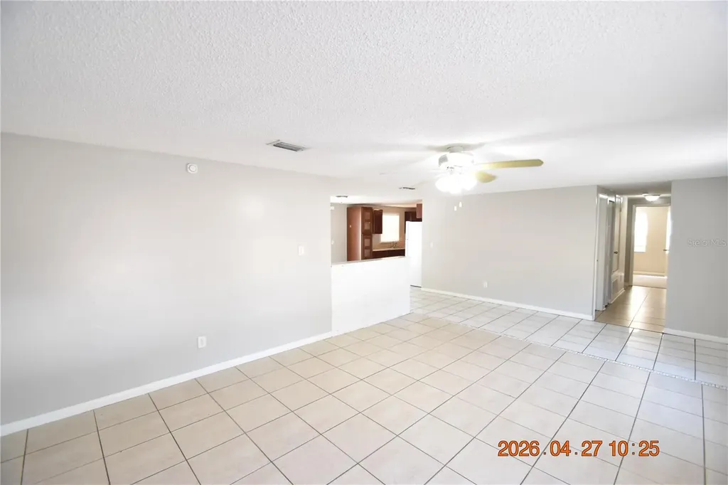 3667 Sugarcreek Drive Tampa FL 33619