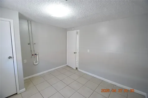 3667 Sugarcreek Drive Tampa FL 33619
