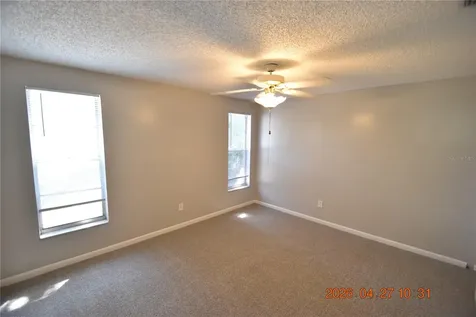 3667 Sugarcreek Drive Tampa FL 33619