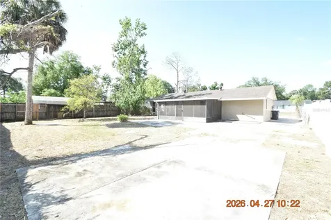 3667 Sugarcreek Drive Tampa FL 33619