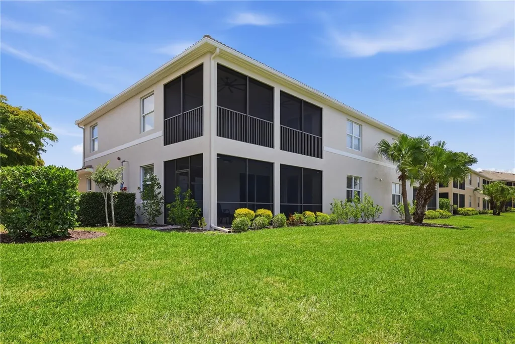 424 Winding Brook Lane Bradenton FL 34212