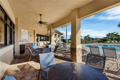 424 Winding Brook Lane Bradenton FL 34212