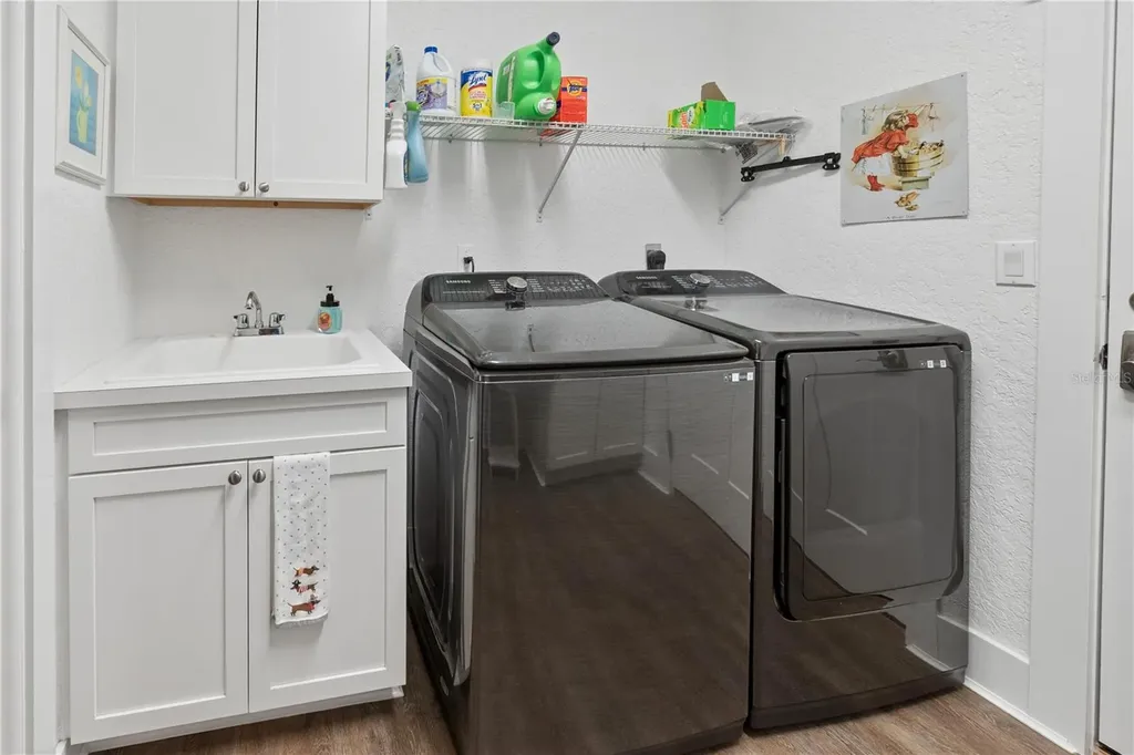 3709 NW 67th Terrace Bell FL 32619