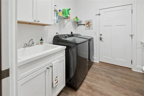 3709 NW 67th Terrace Bell FL 32619