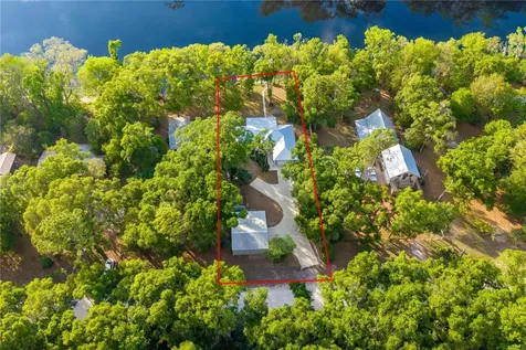 3709 NW 67th Terrace Bell FL 32619