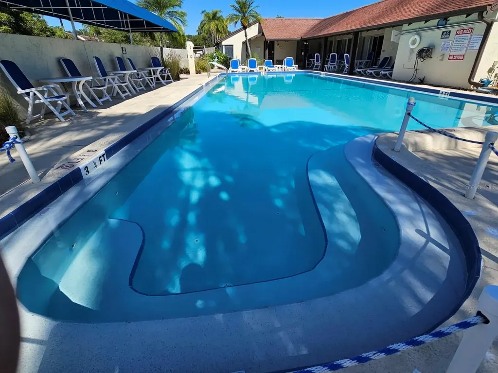 1100 E Bay Drive Largo FL 33770