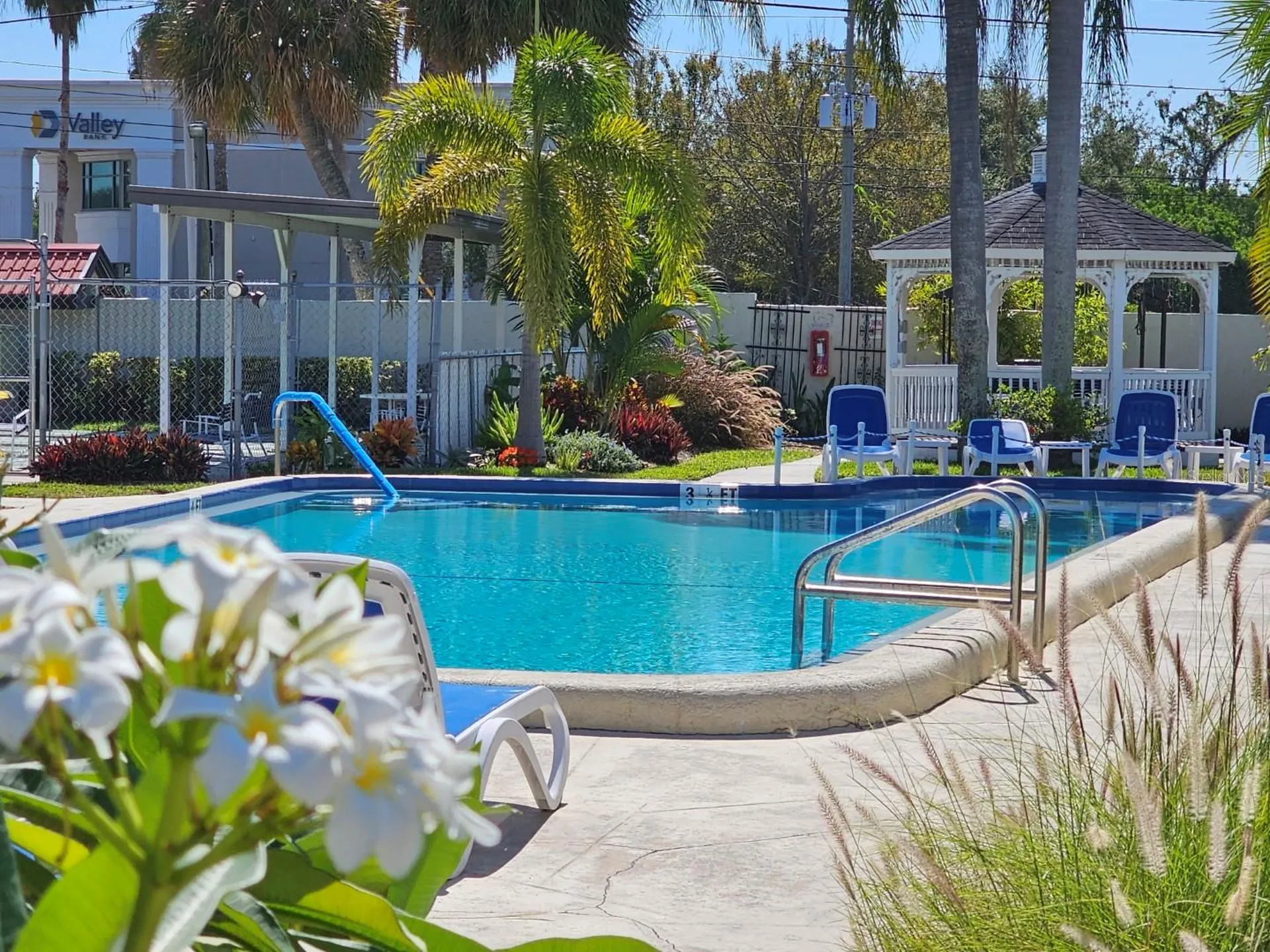 1100 E Bay Drive Largo FL 33770