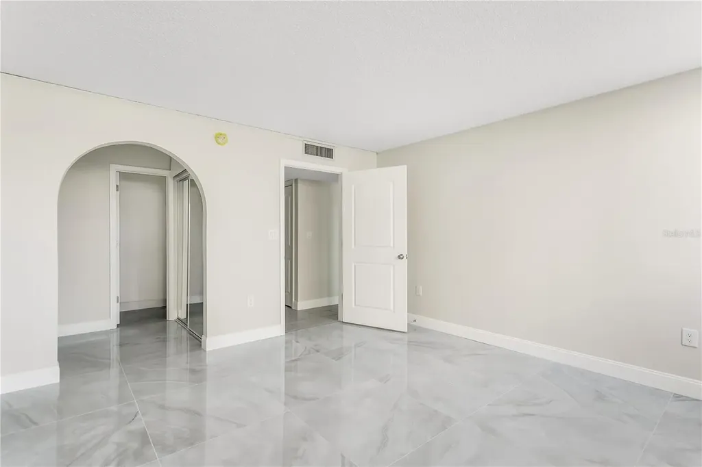 450 Treasure Island Causeway Treasure Island FL 33706
