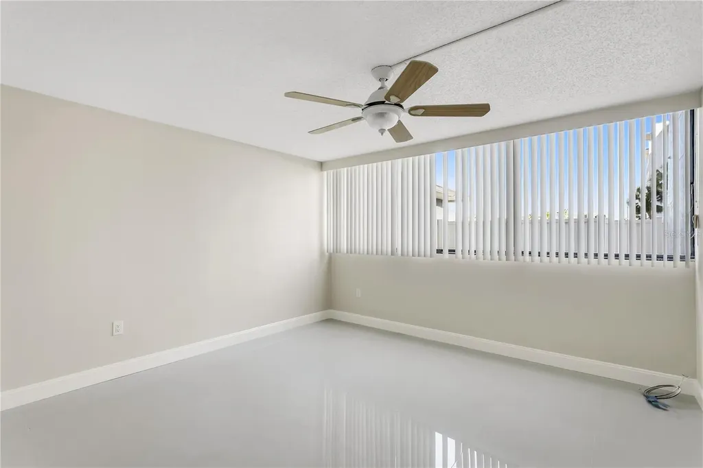 450 Treasure Island Causeway Treasure Island FL 33706