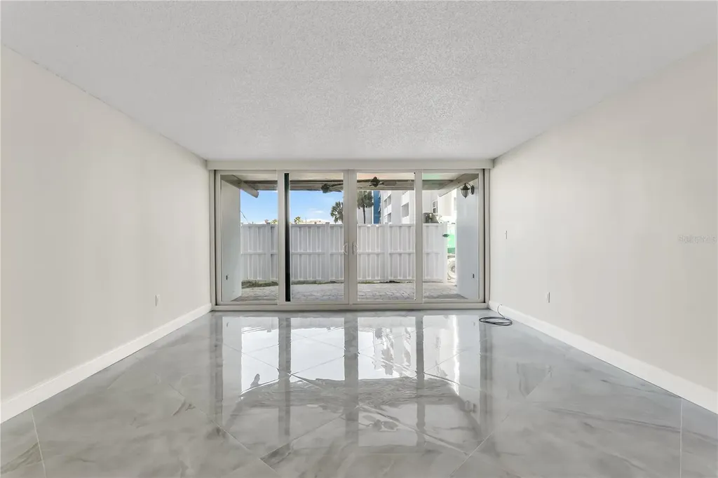 450 Treasure Island Causeway Treasure Island FL 33706