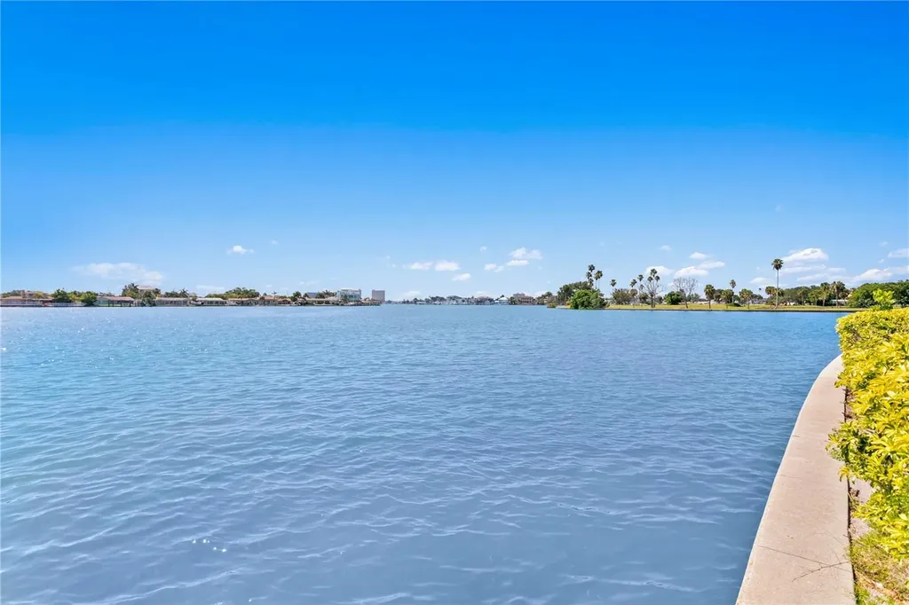 450 Treasure Island Causeway Treasure Island FL 33706