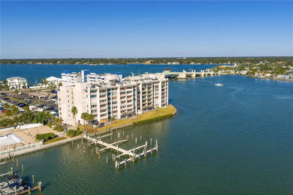 450 Treasure Island Causeway Treasure Island FL 33706