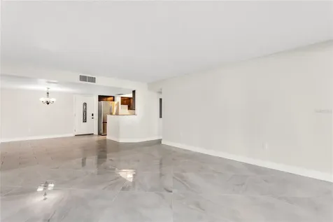450 Treasure Island Causeway Treasure Island FL 33706