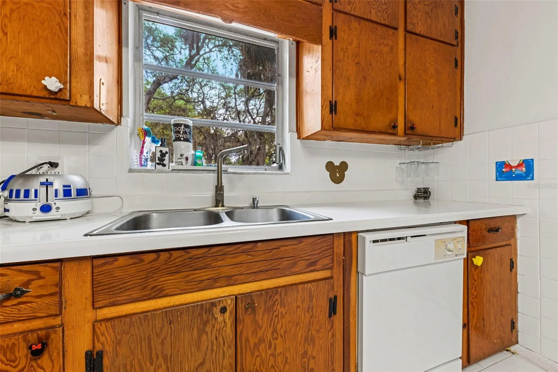 13 E Magnolia Street Davenport FL 33837
