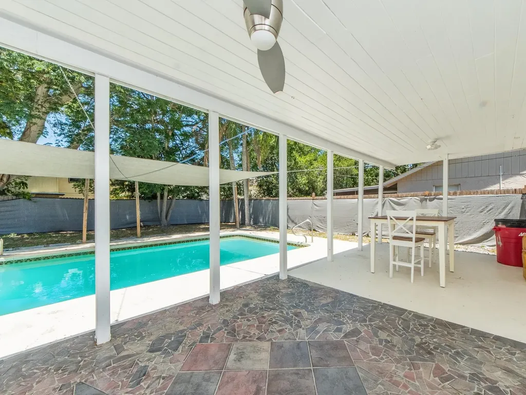 2154 N Hercules Avenue Clearwater FL 33763
