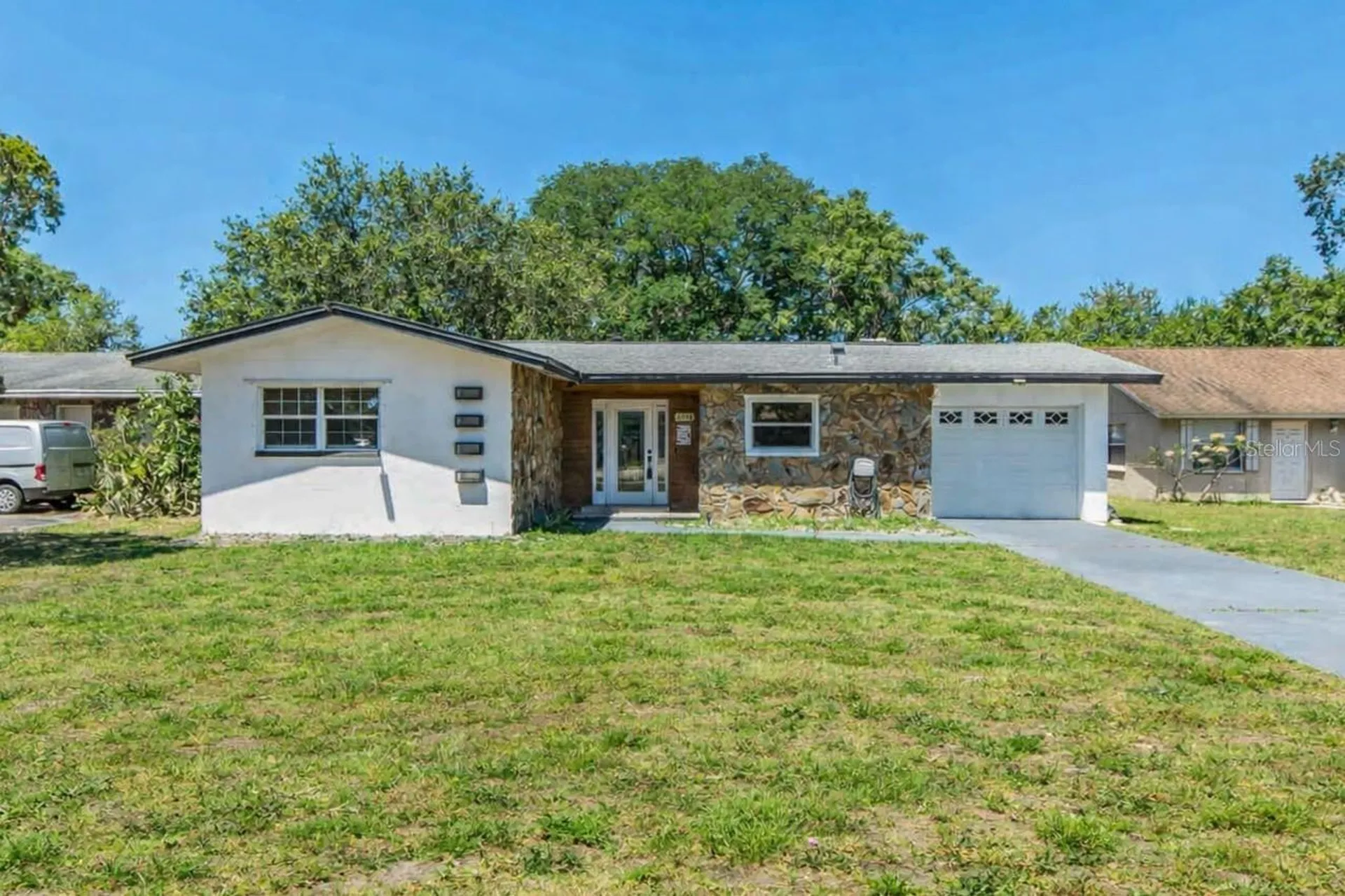 2154 N Hercules Avenue Clearwater FL 33763