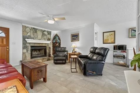 10 Shorthorn Drive Apopka FL 32712