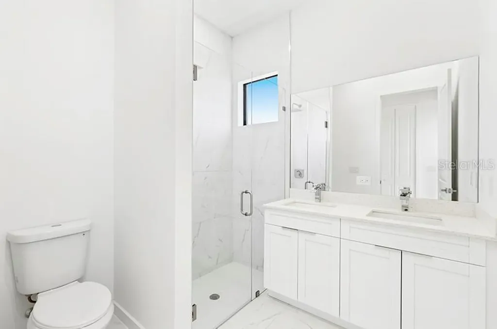 3927 NW 38th Street Cape Coral FL 33993