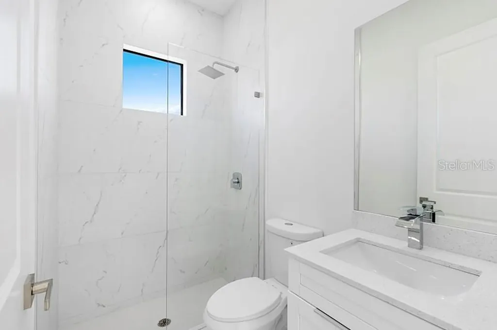 3927 NW 38th Street Cape Coral FL 33993