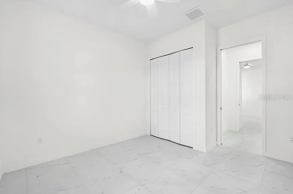 3927 NW 38th Street Cape Coral FL 33993