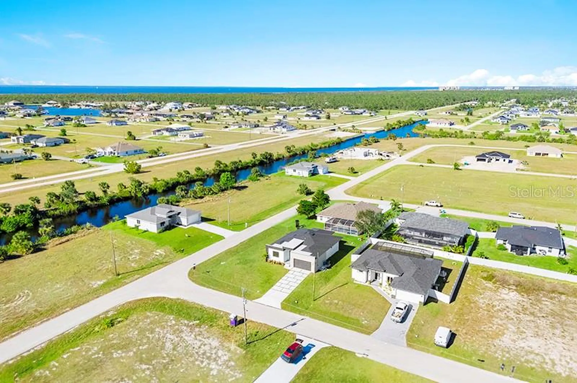 3927 NW 38th Street Cape Coral FL 33993