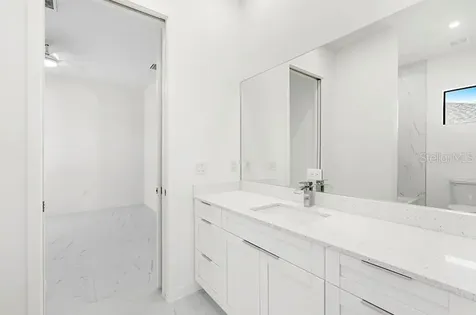 3927 NW 38th Street Cape Coral FL 33993