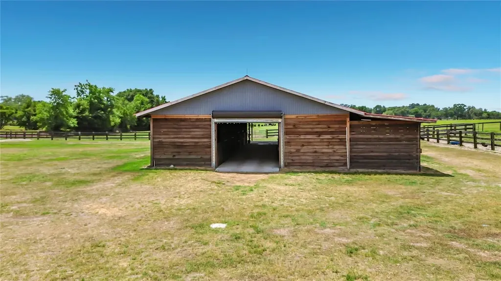 16750 SE 19th Court Summerfield FL 34491