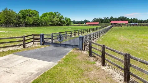 16750 SE 19th Court Summerfield FL 34491