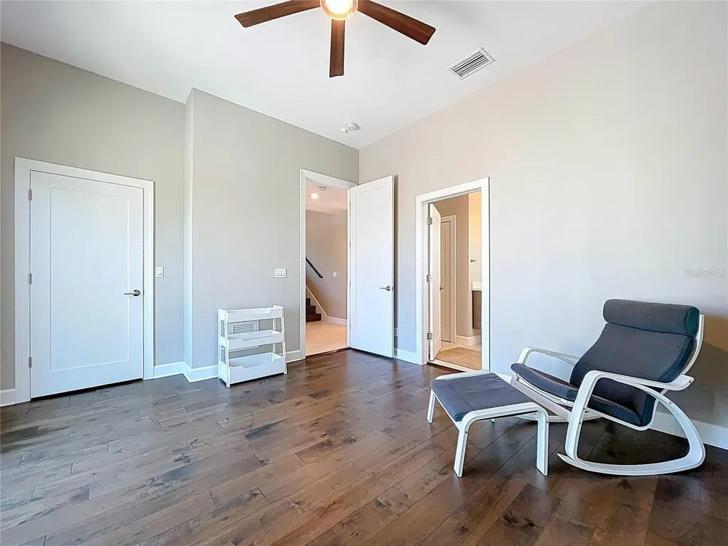 306 Bay Plaza Treasure Island FL 33706