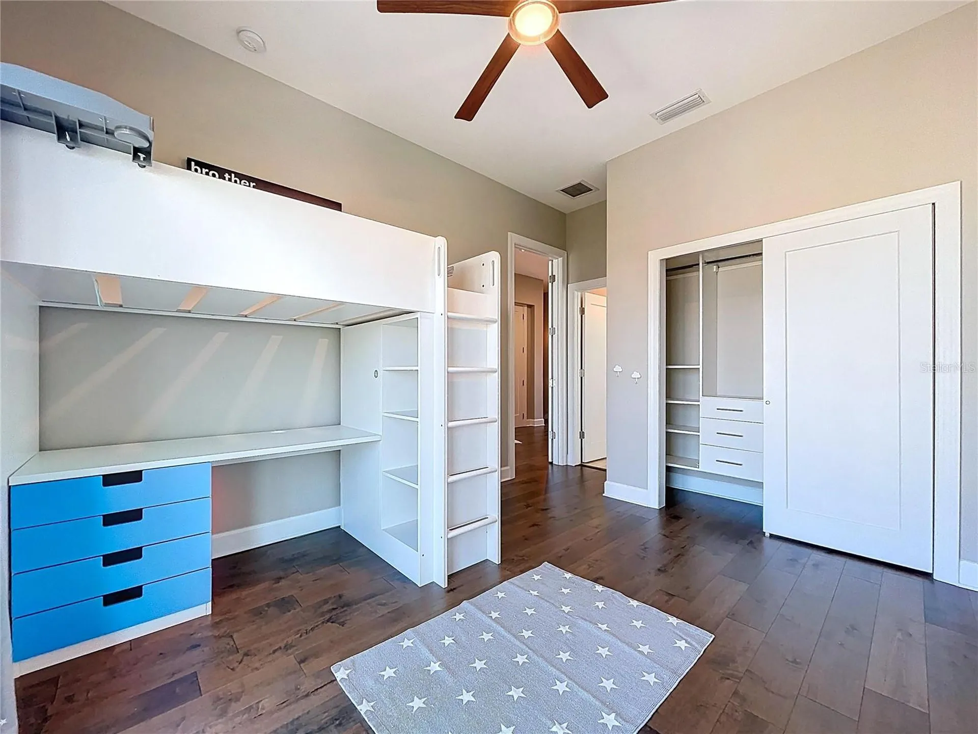 306 Bay Plaza Treasure Island FL 33706