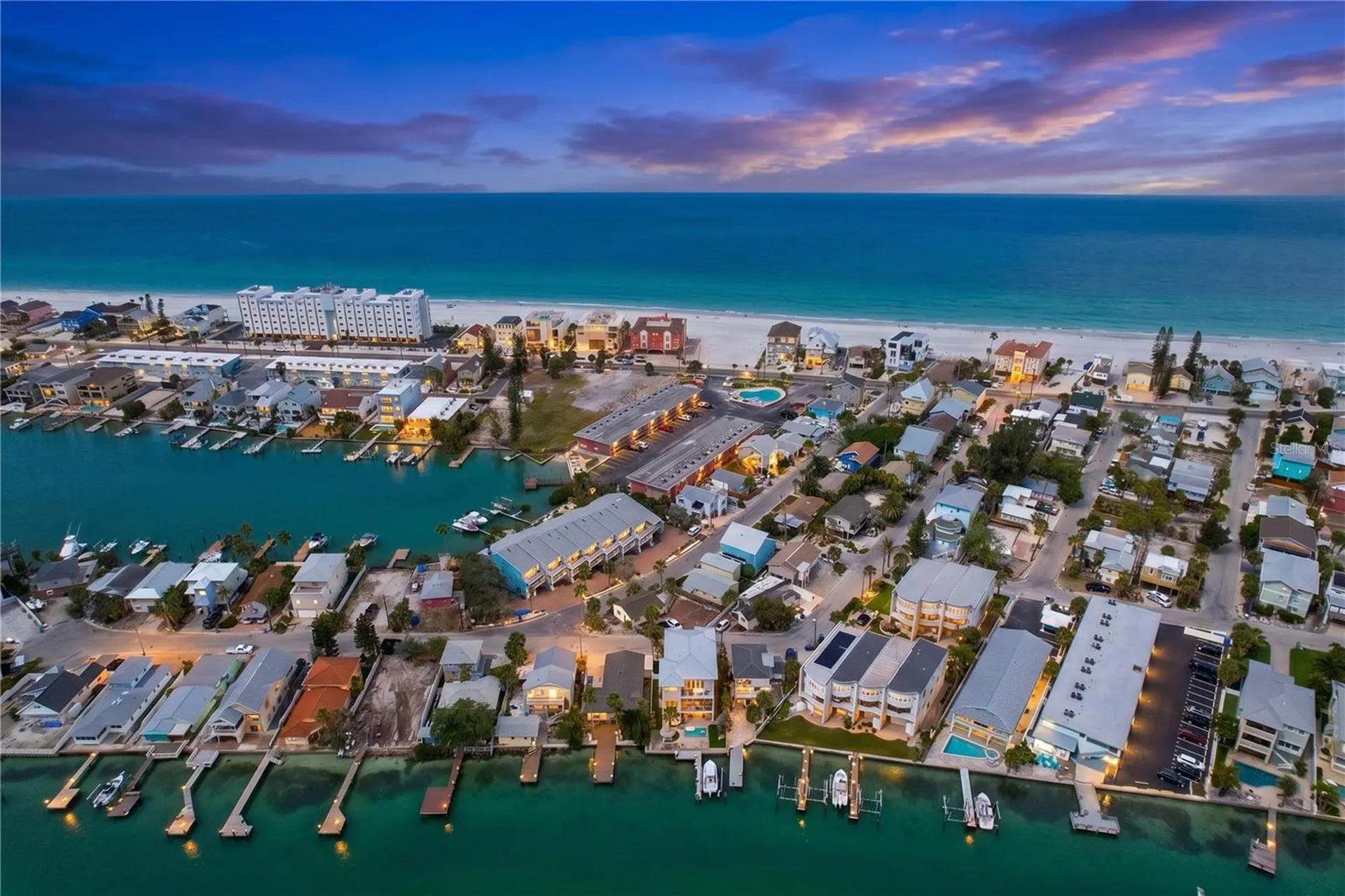 306 Bay Plaza Treasure Island FL 33706