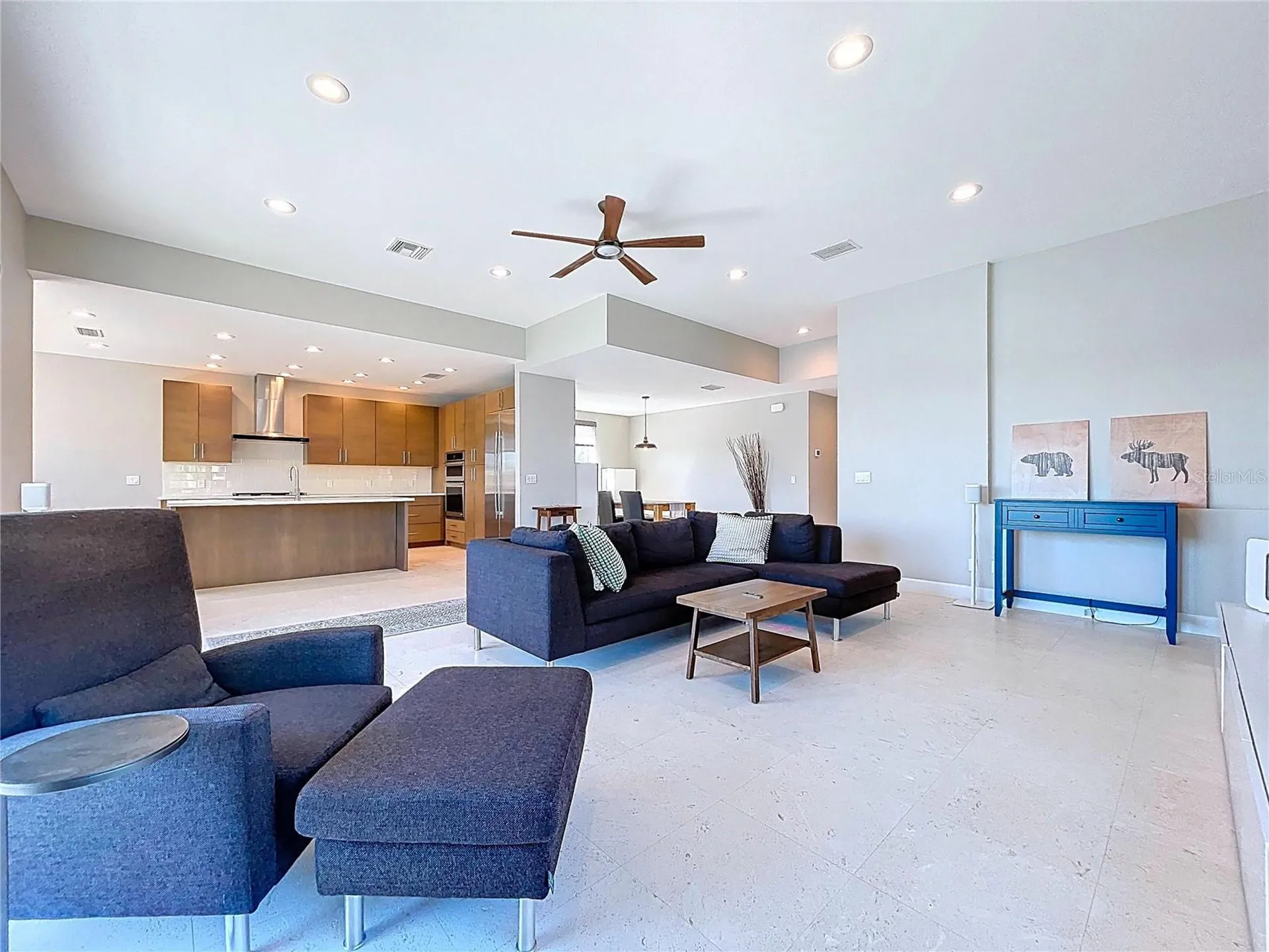 306 Bay Plaza Treasure Island FL 33706