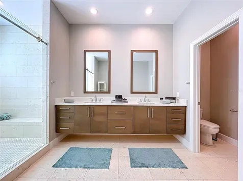 306 Bay Plaza Treasure Island FL 33706