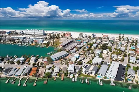 306 Bay Plaza Treasure Island FL 33706