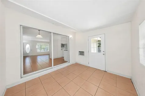 11234 68th Avenue N Seminole FL 33772
