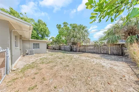 11234 68th Avenue N Seminole FL 33772