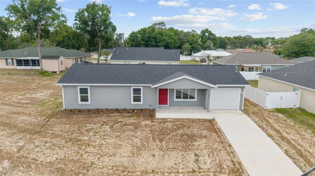 13078 NE 7th Loop Silver Springs FL 34488