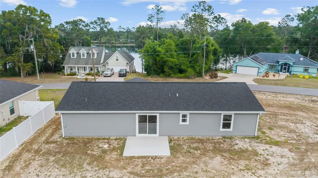 13078 NE 7th Loop Silver Springs FL 34488