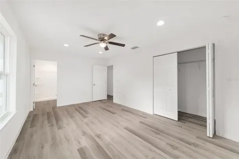 13078 NE 7th Loop Silver Springs FL 34488
