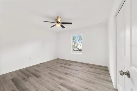13078 NE 7th Loop Silver Springs FL 34488