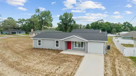 13078 NE 7th Loop Silver Springs FL 34488